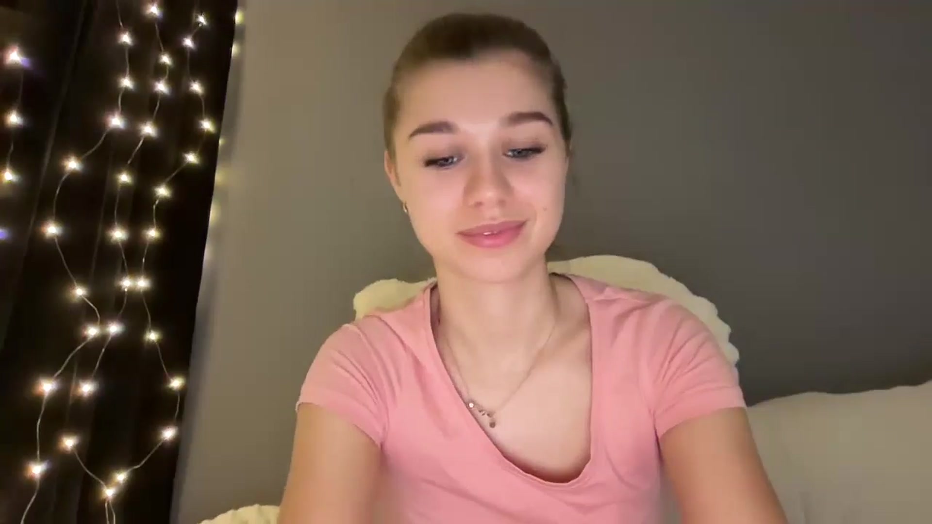 JewelReigns video thumbnail