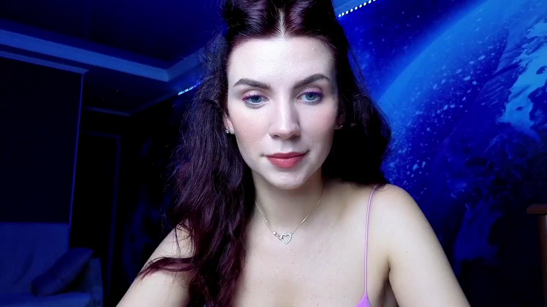 MiaLuxe video thumbnail