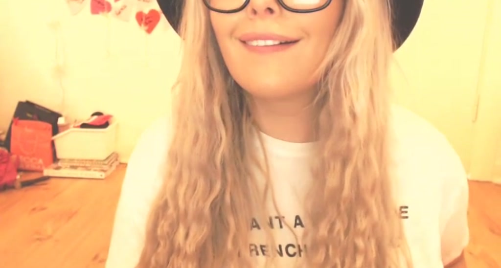 CozmicGirl video thumbnail