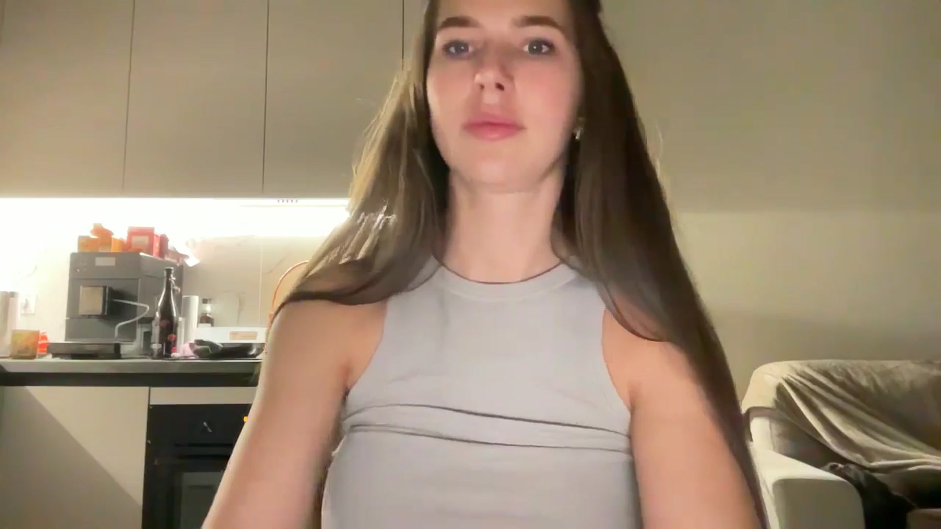 kissfreeze video thumbnail
