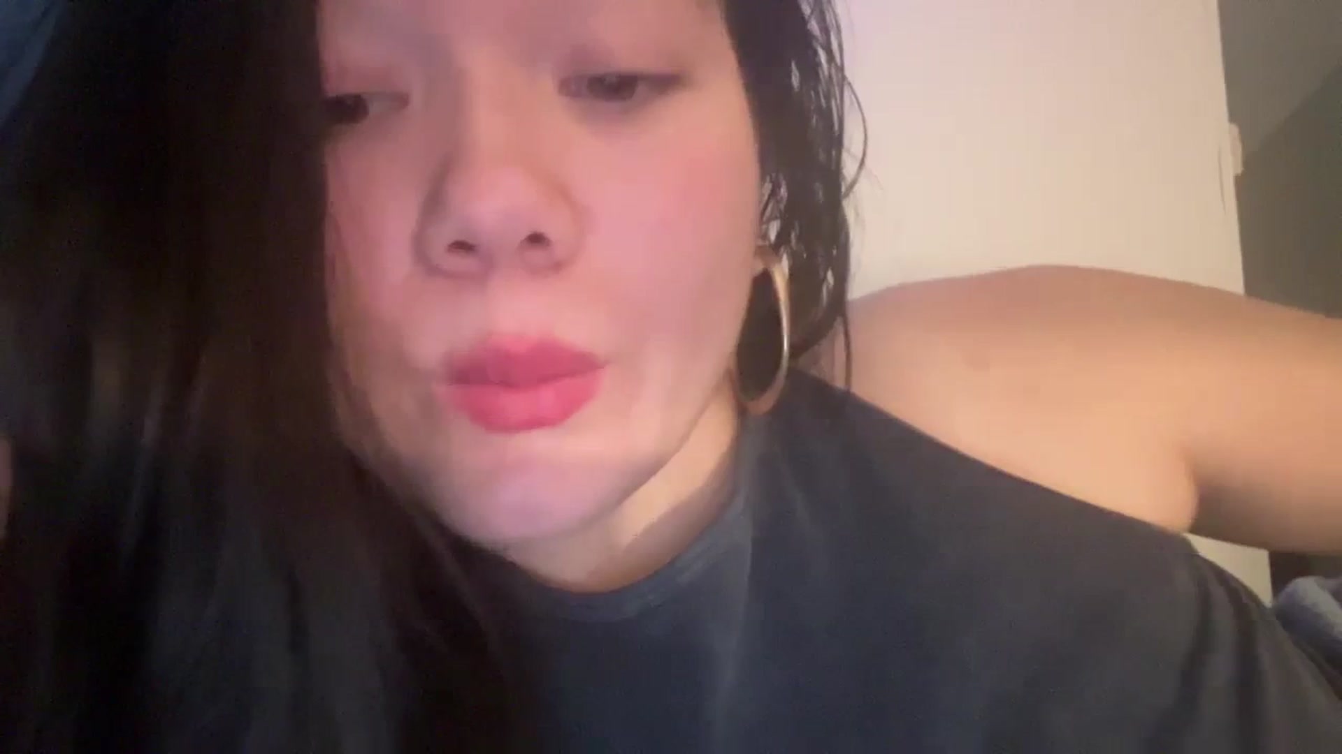imava video thumbnail