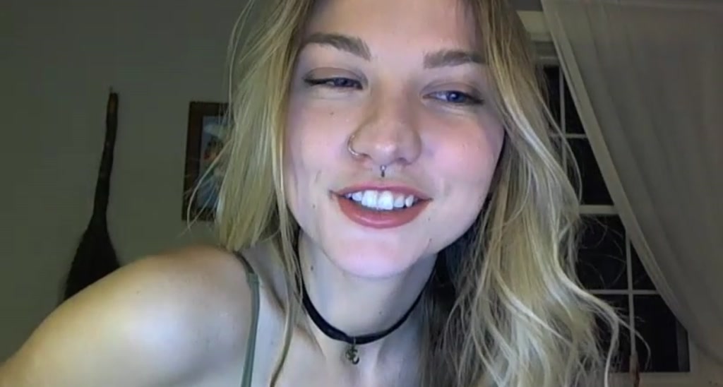 LilyIvy video thumbnail