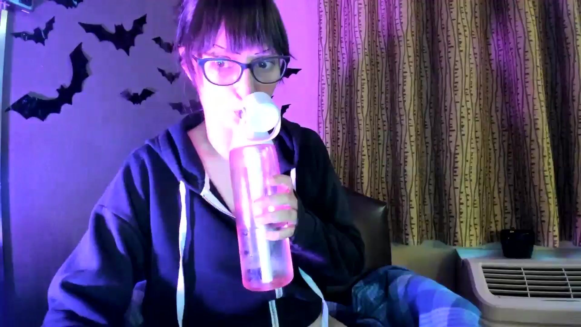 MissFrankie video thumbnail
