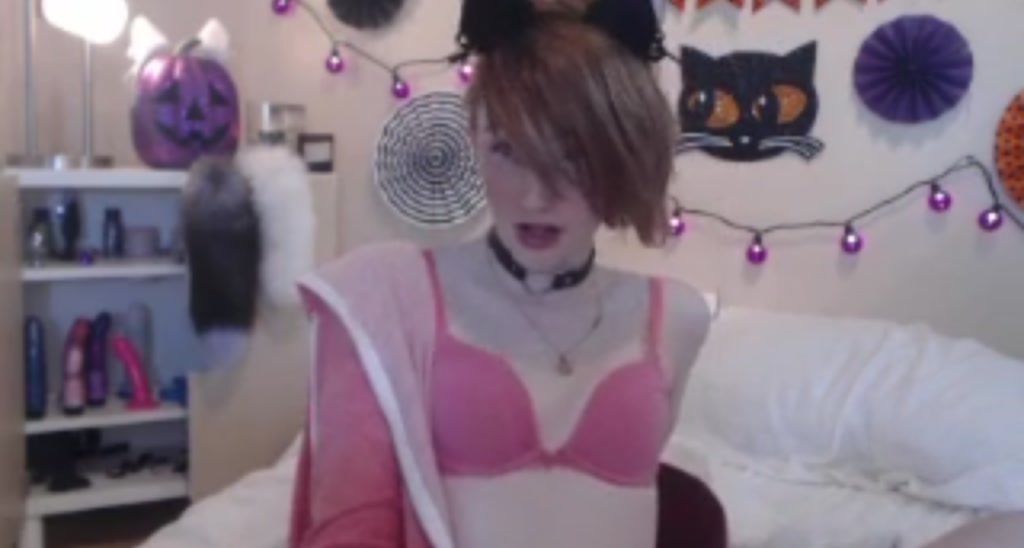 SnugglePunk video thumbnail