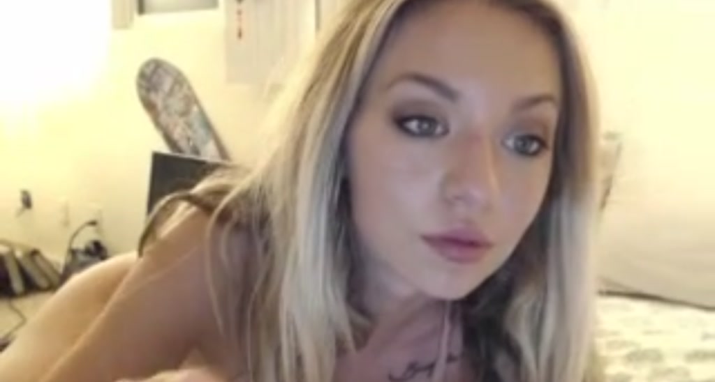 AnaFoxx video thumbnail