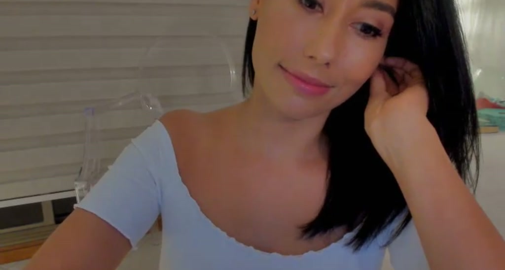 FloraBella_ video thumbnail