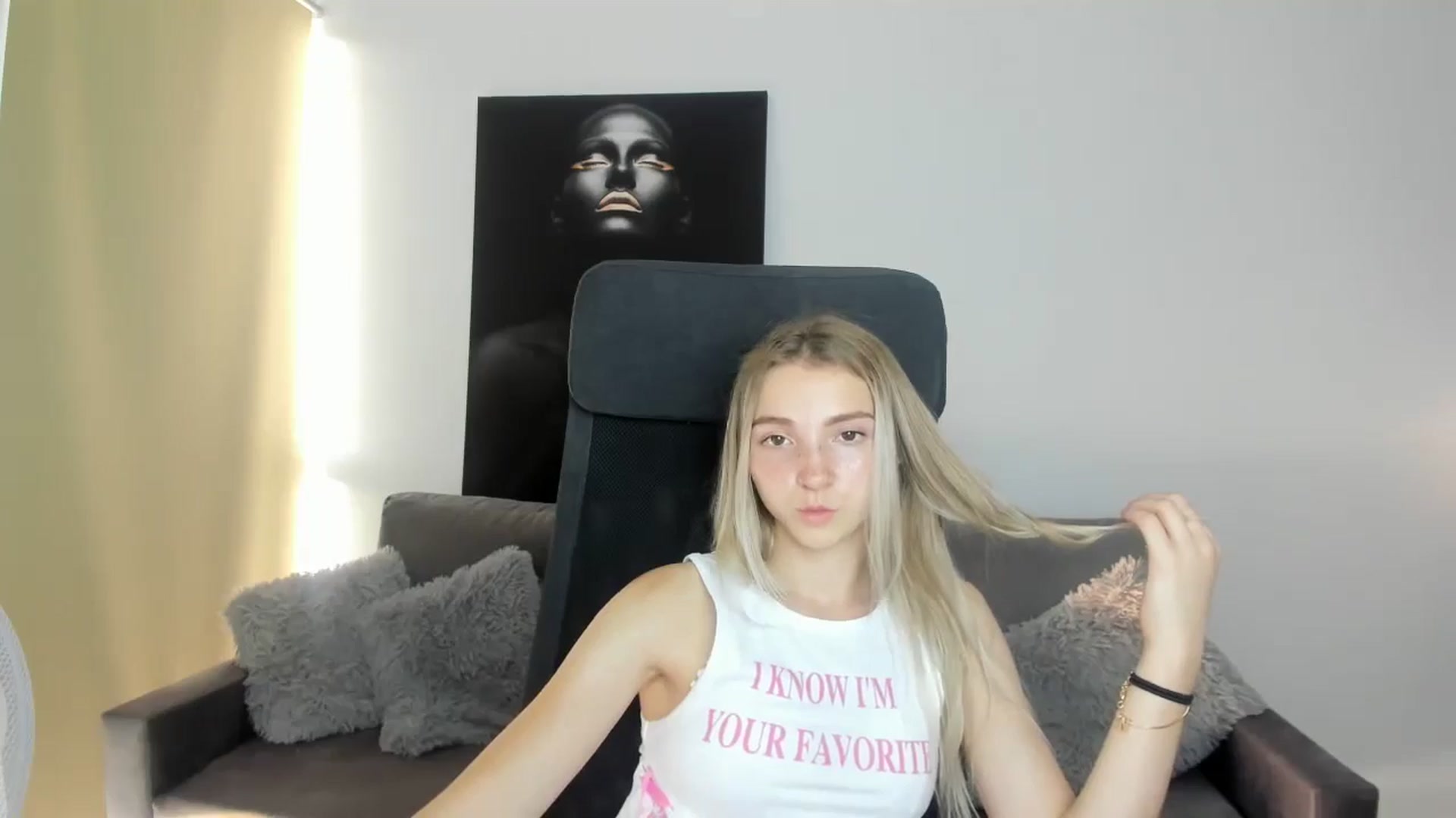 Daisyy video thumbnail