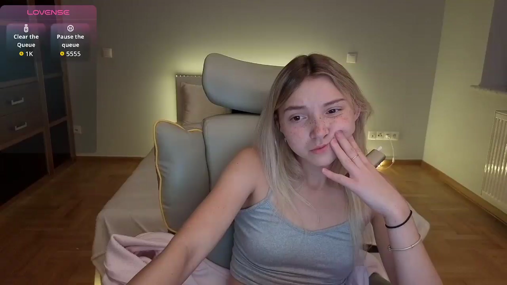 Daisyy video thumbnail