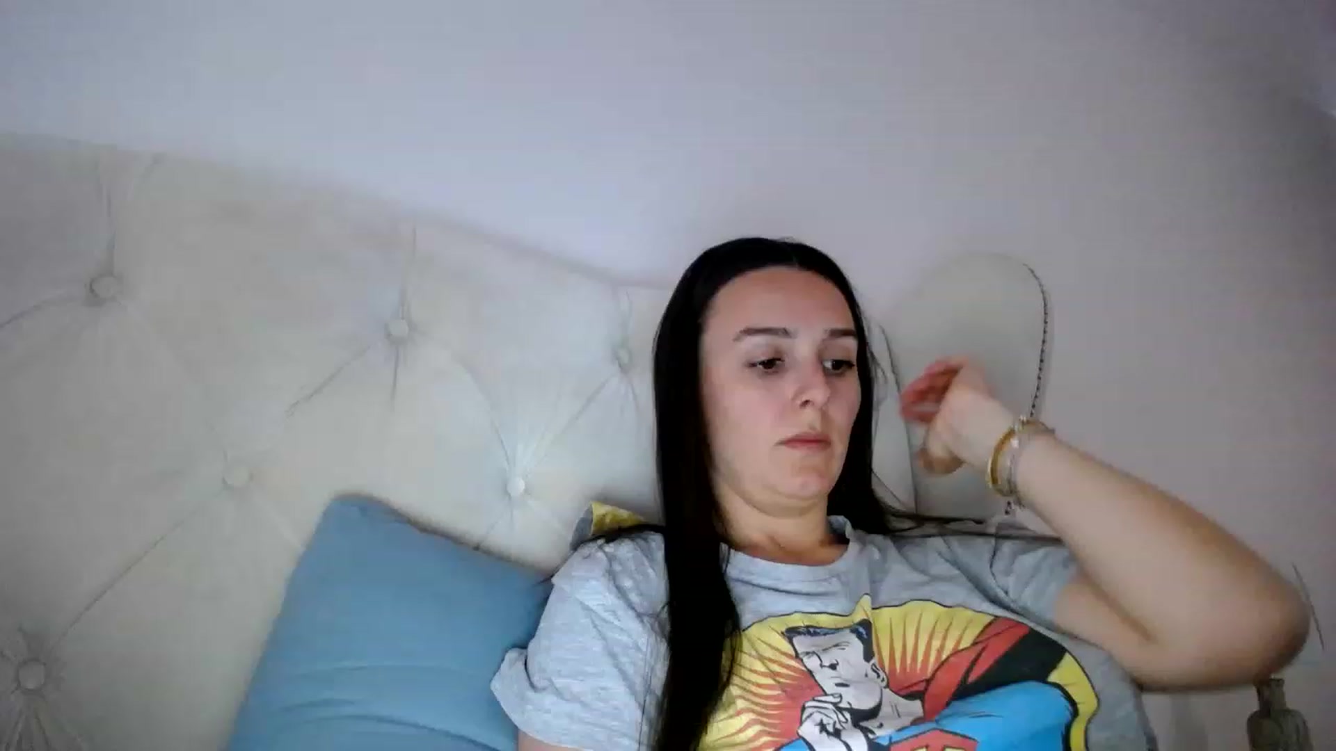 L_A_U video thumbnail