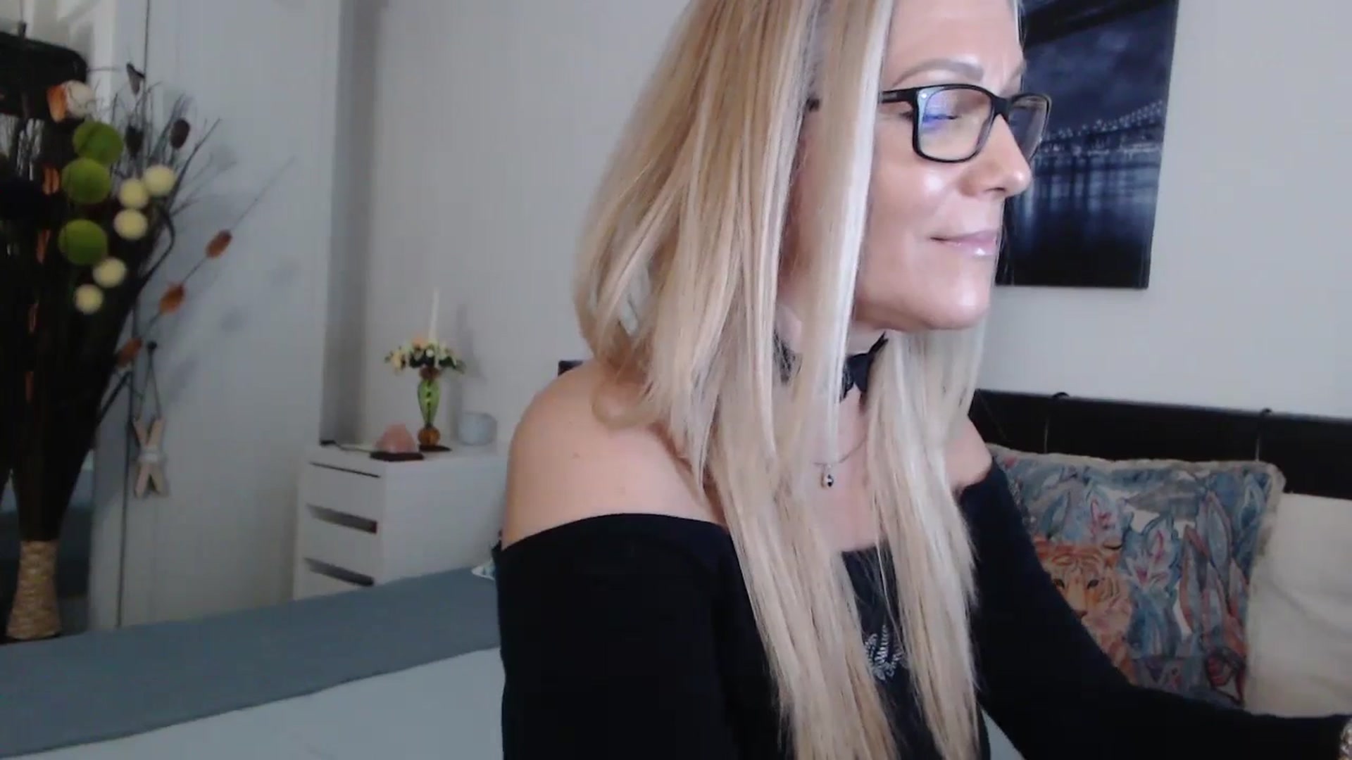 Reeya71 video thumbnail