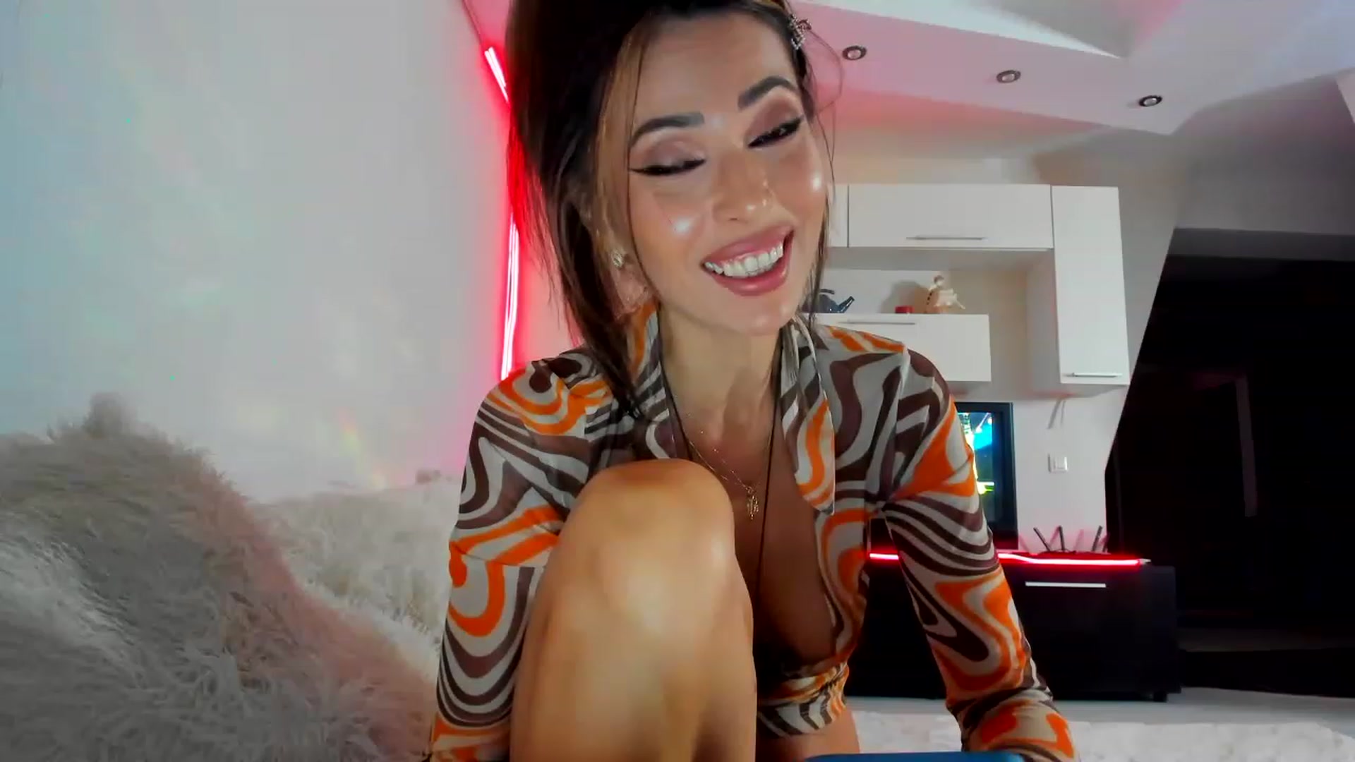 SmileyTinaa video thumbnail