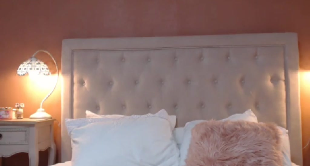 Cleohoney video thumbnail