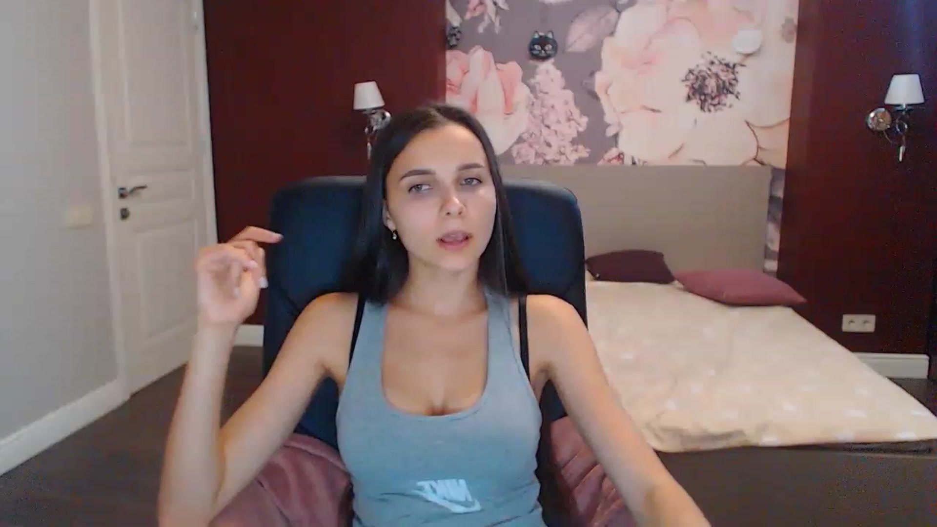 Karina_Mils video thumbnail