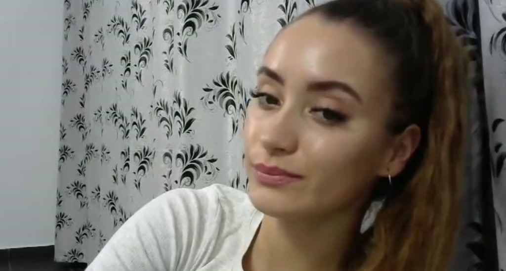 AnnaGrande video thumbnail
