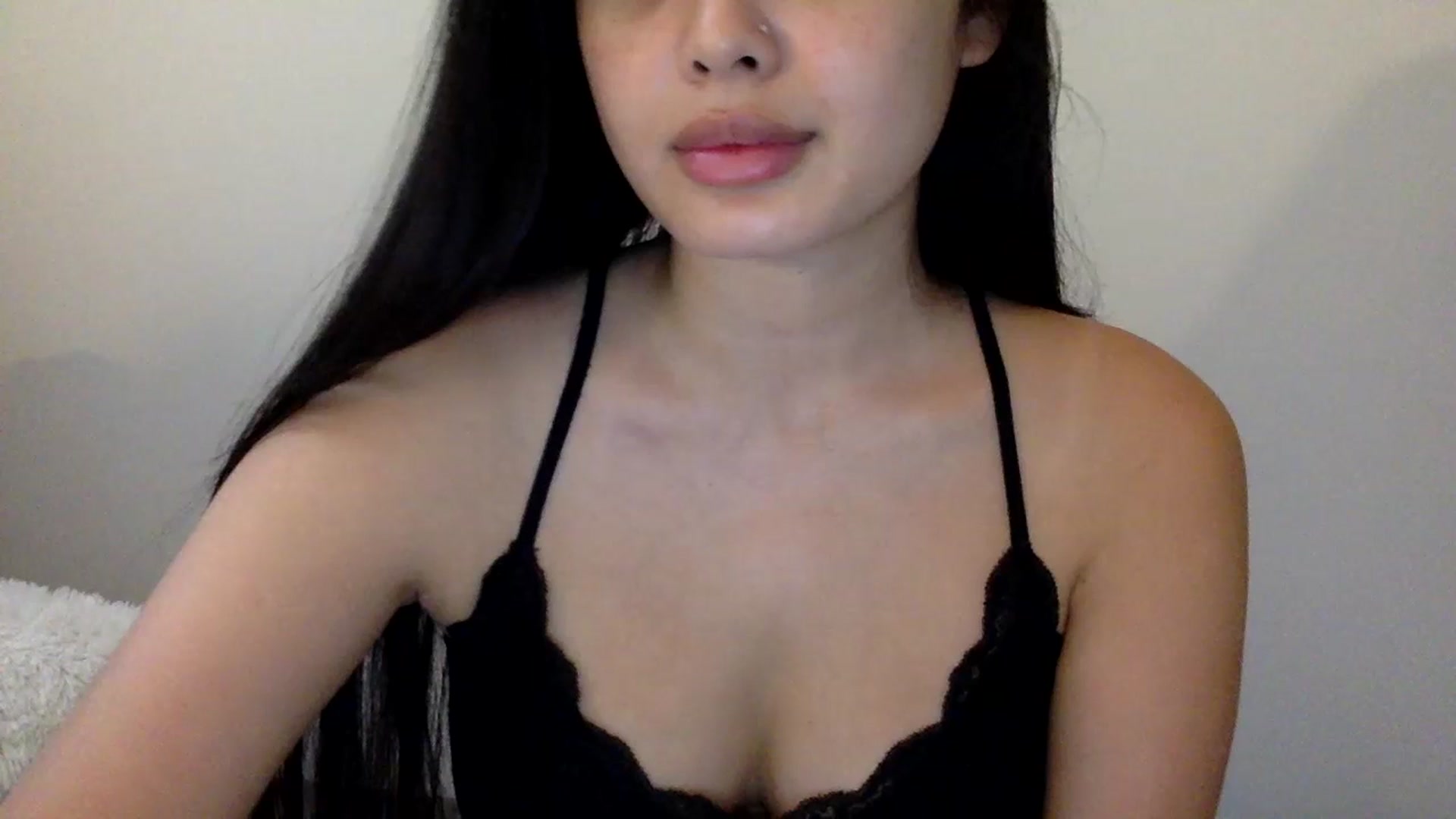 MsAkira video thumbnail