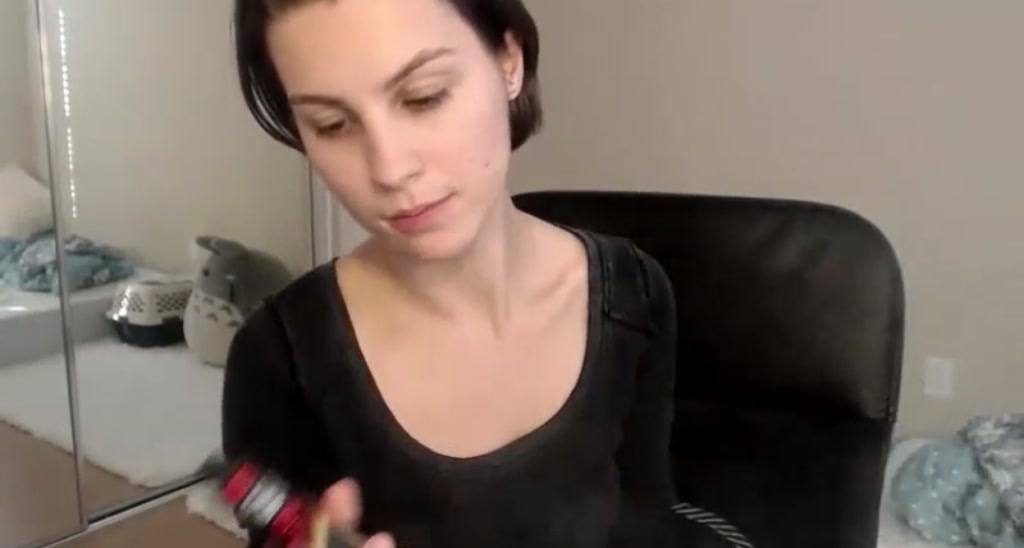 BuniBuni video thumbnail