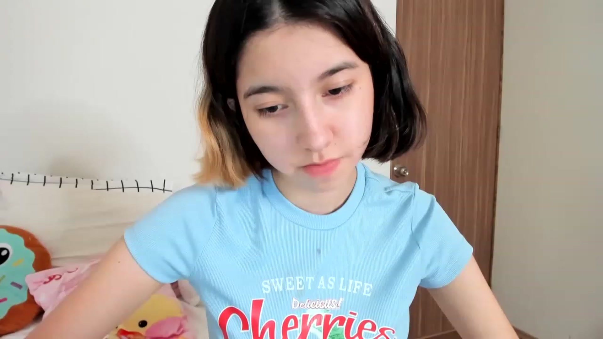 Cherrycute666 video thumbnail