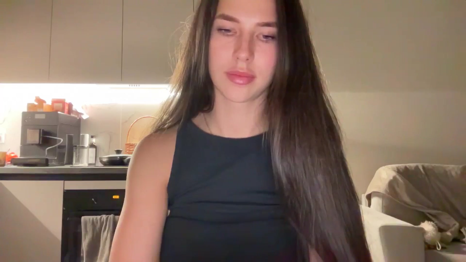 kissfreeze video thumbnail