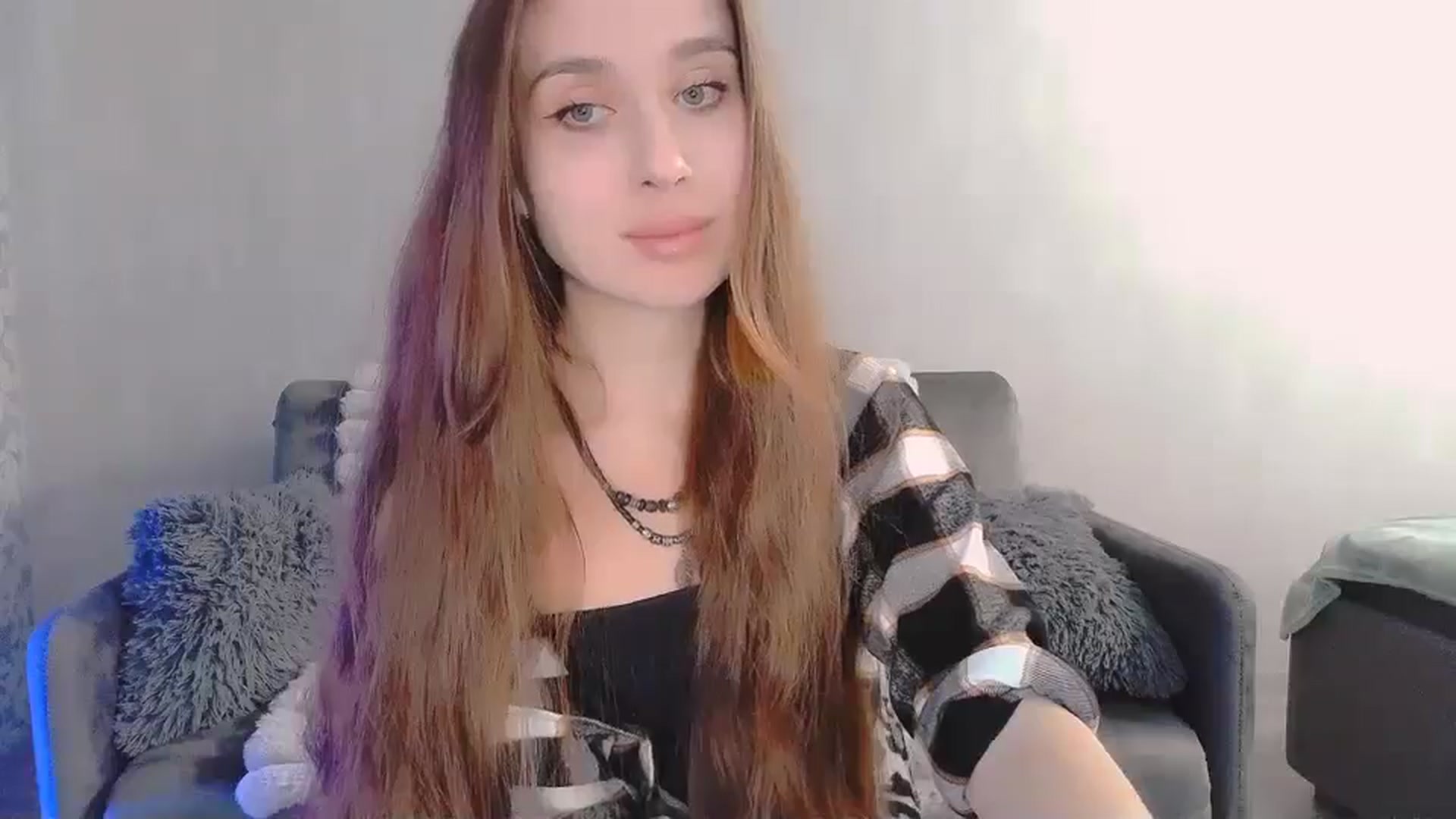 Lora_Foxi video thumbnail
