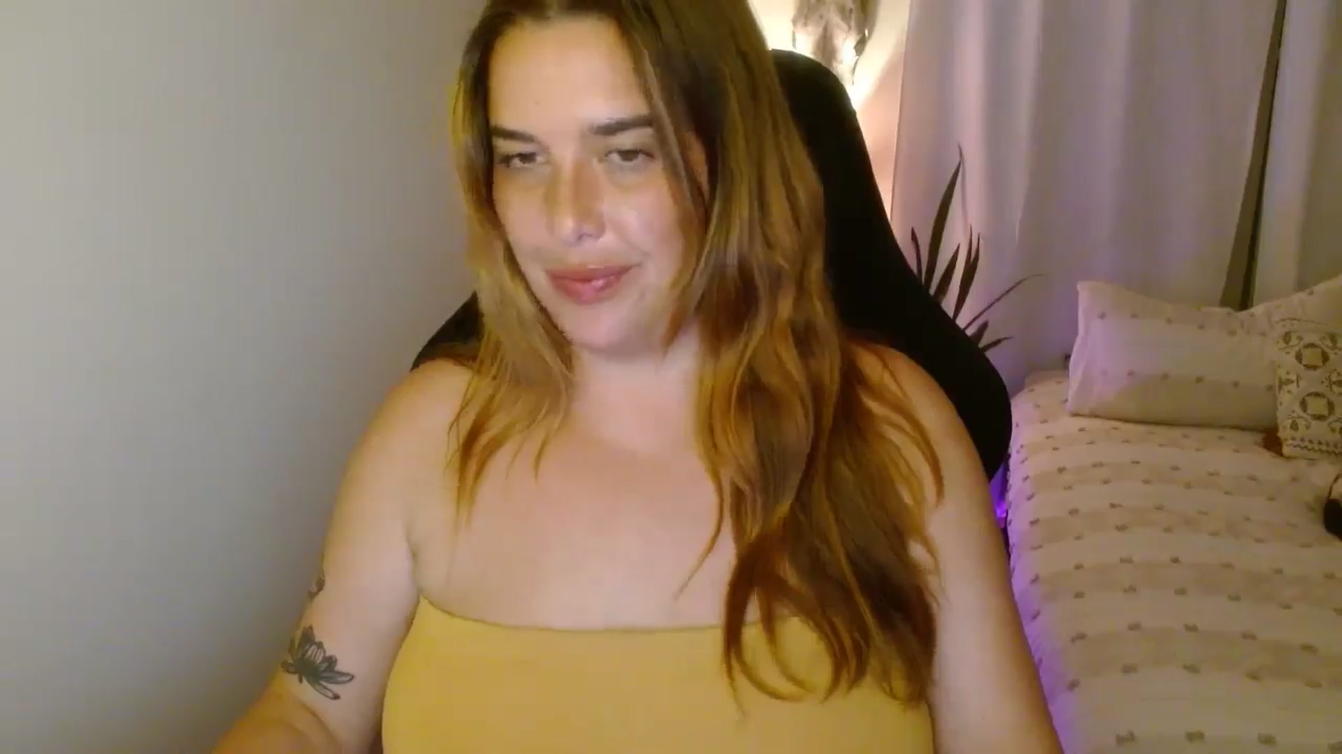 HoneyTits_ video thumbnail