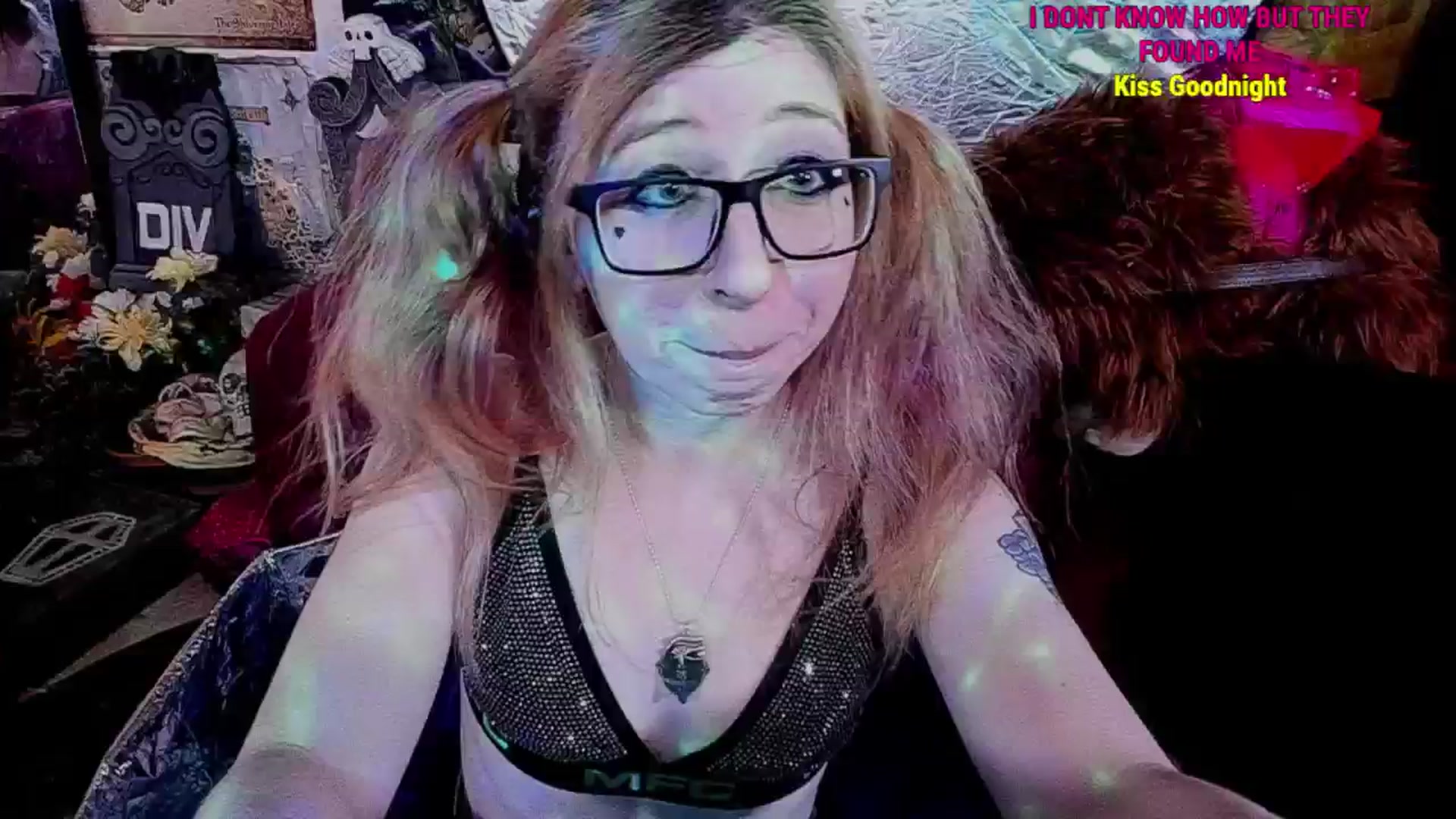 girlbotDiv video thumbnail