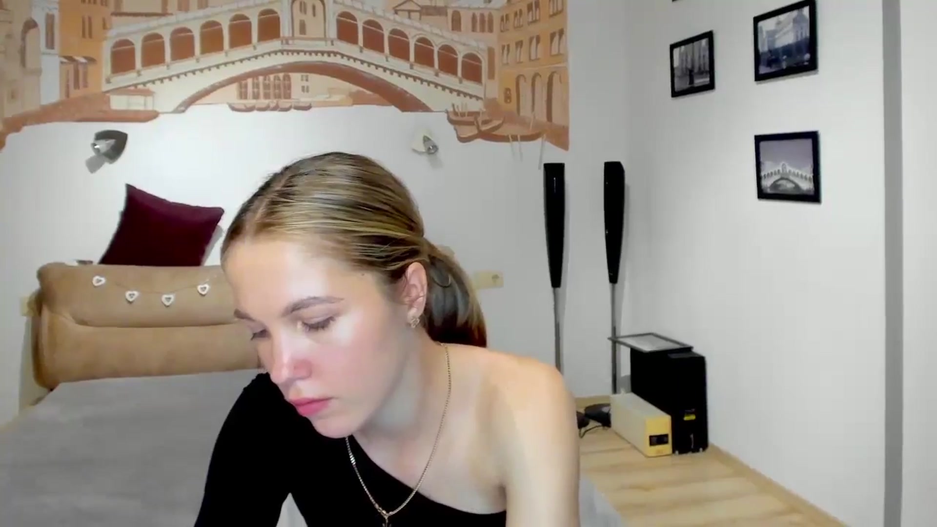 Kate_Lewiss video thumbnail