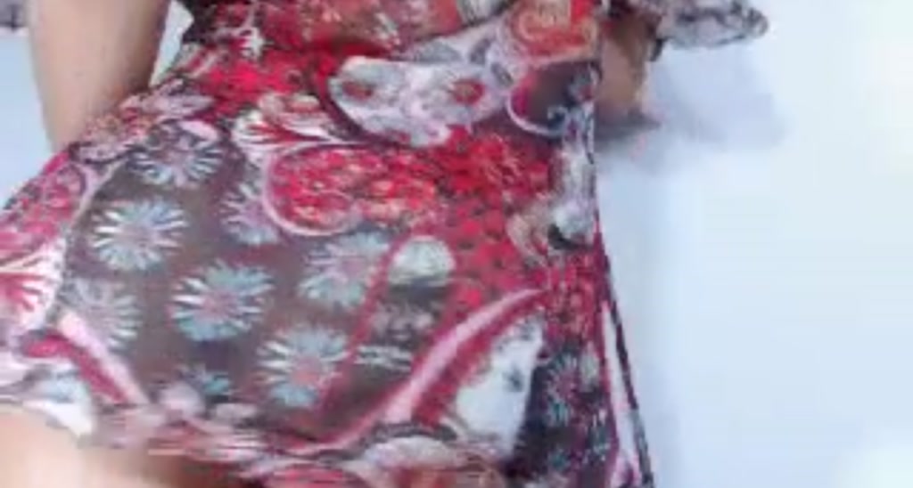 LeenaQ video thumbnail