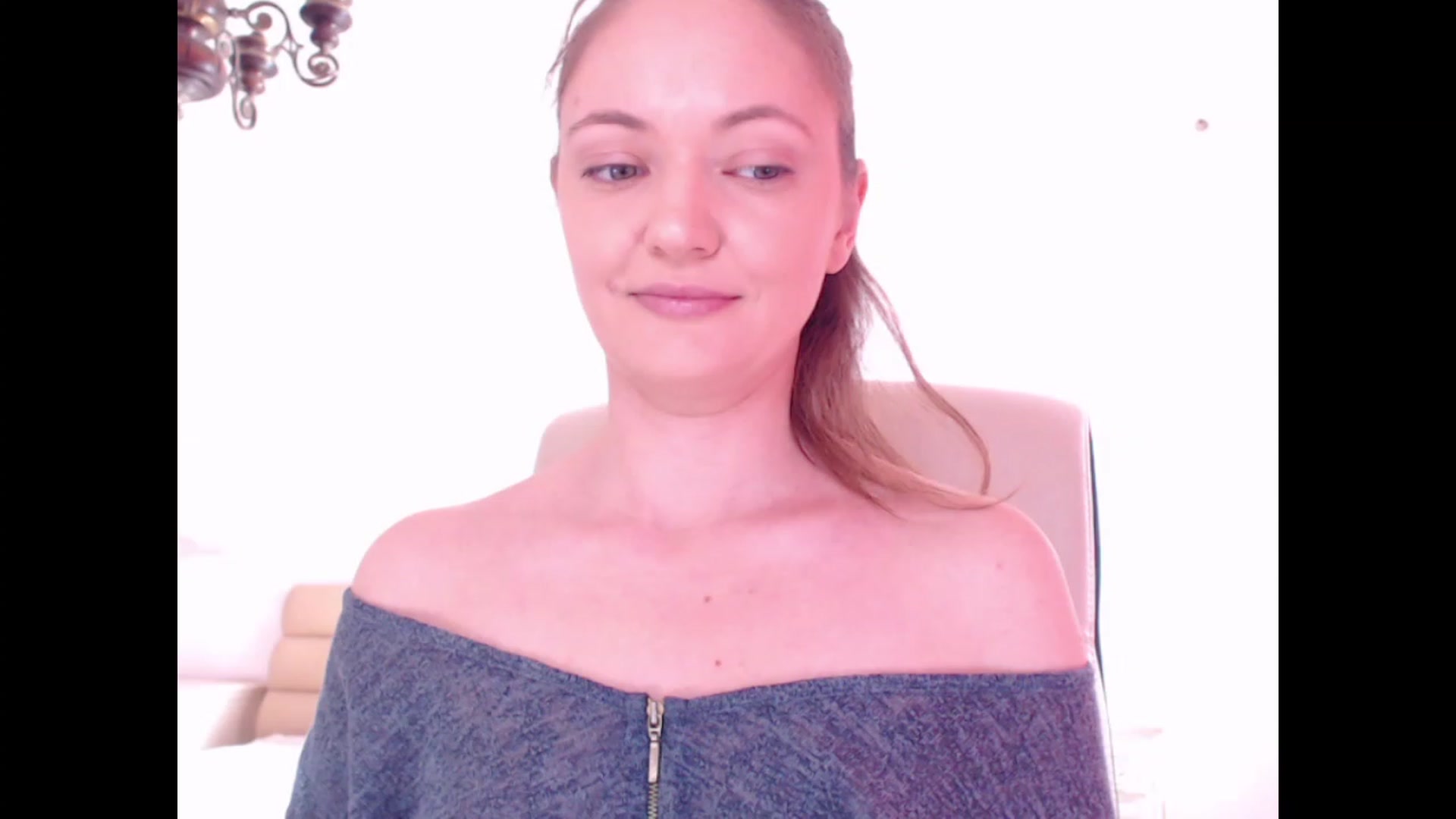 AddictiveLara video thumbnail