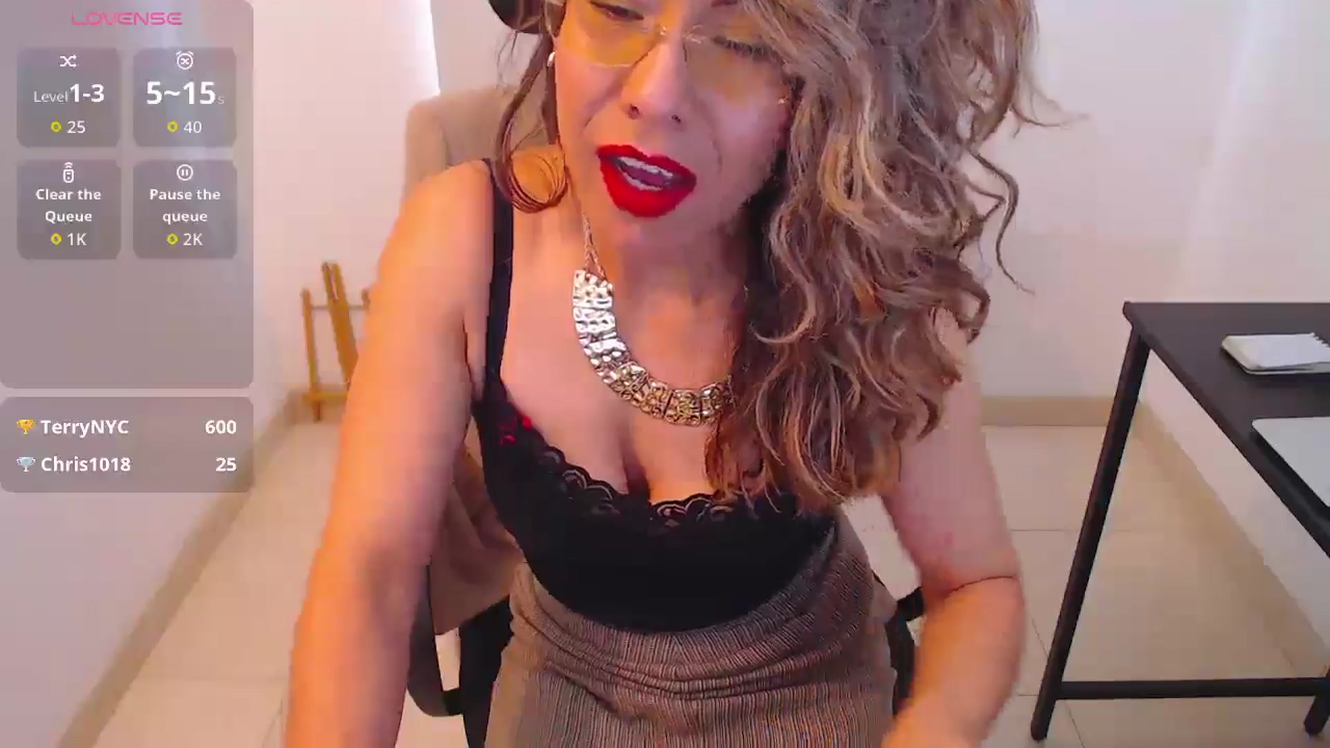 office_secret video thumbnail