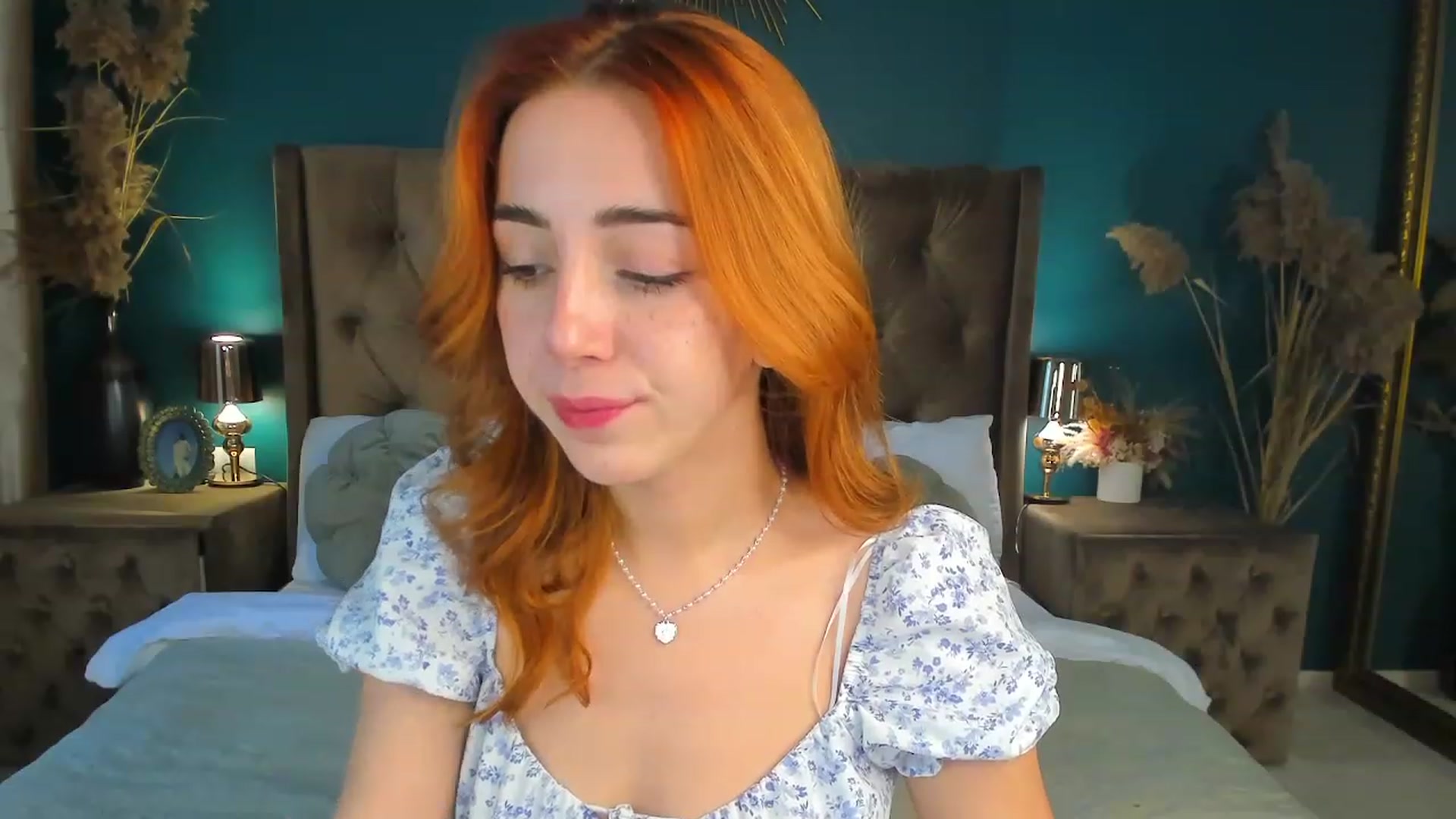 ElsaYoung video thumbnail