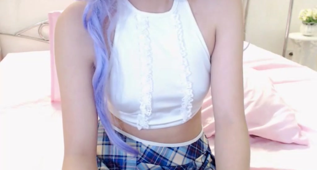 EmikoCoCo video thumbnail