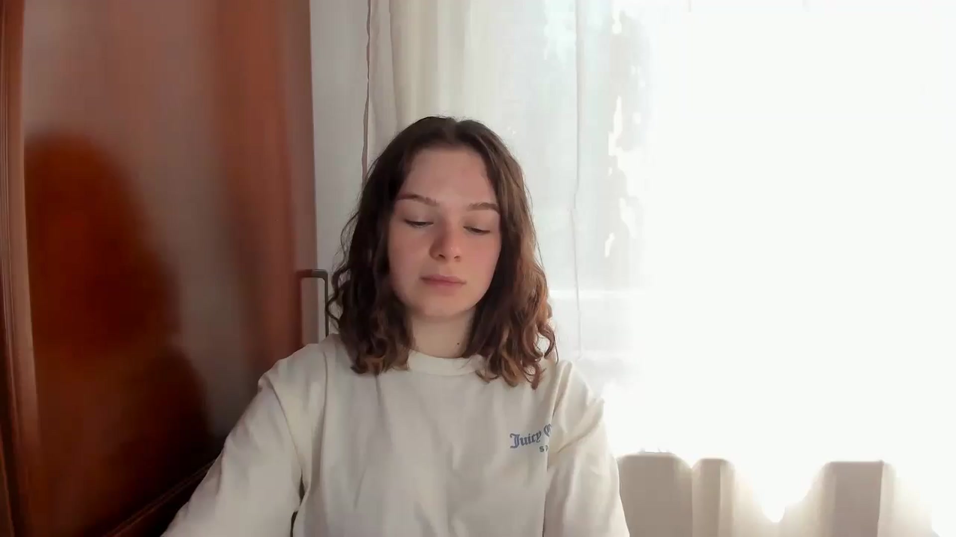 HeyAlisa video thumbnail