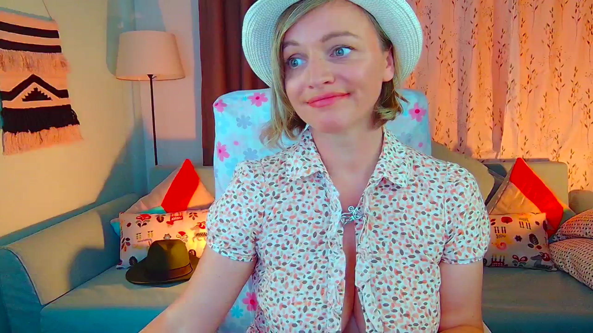 SweetDazzle video thumbnail