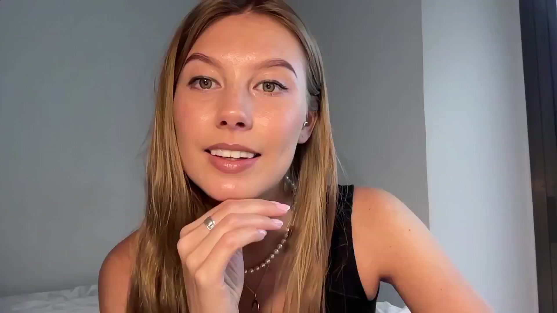 JasSurfGirl video thumbnail