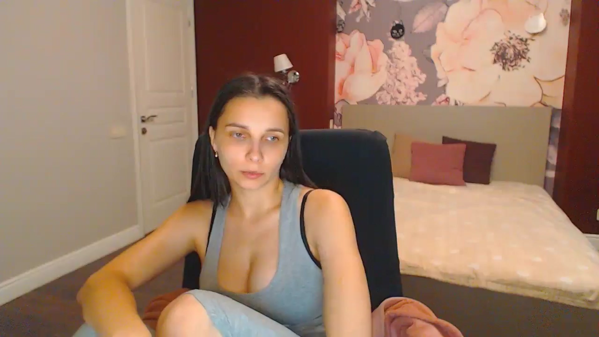 Karina_Mils video thumbnail