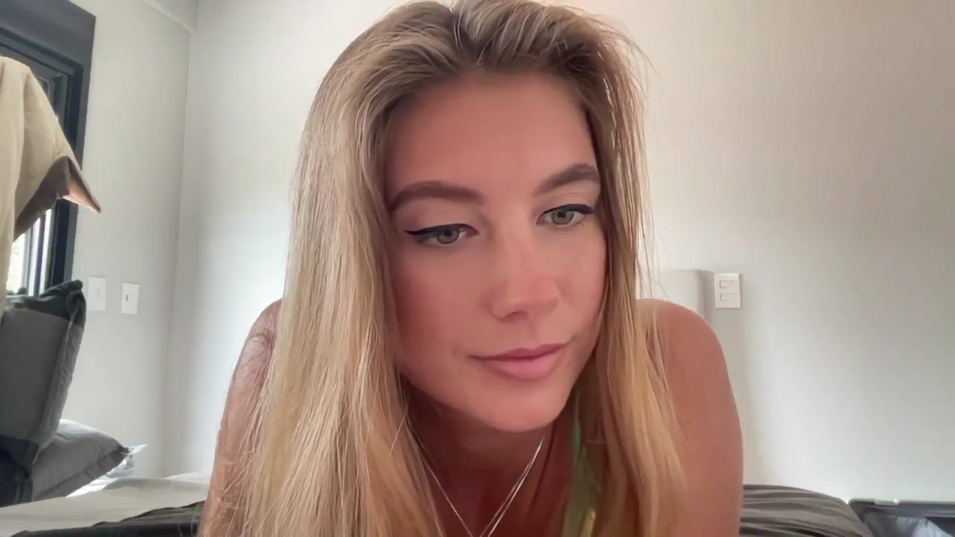 SurfGirls video thumbnail