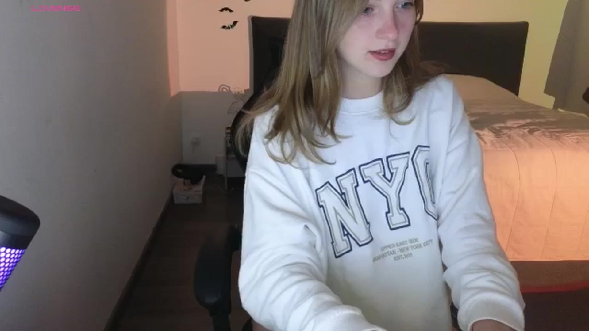 Aliannaa video thumbnail
