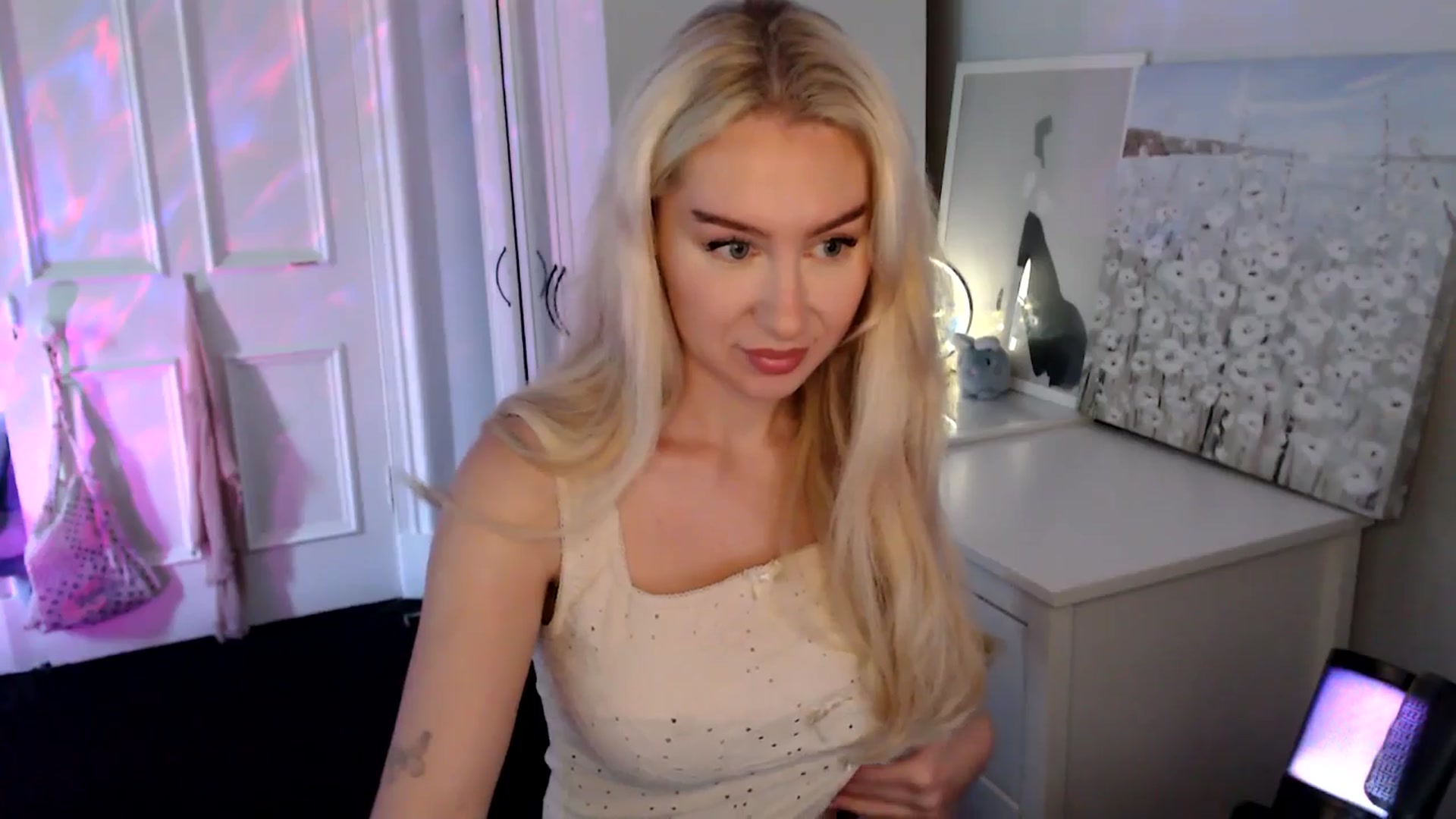 British_Cutie video thumbnail