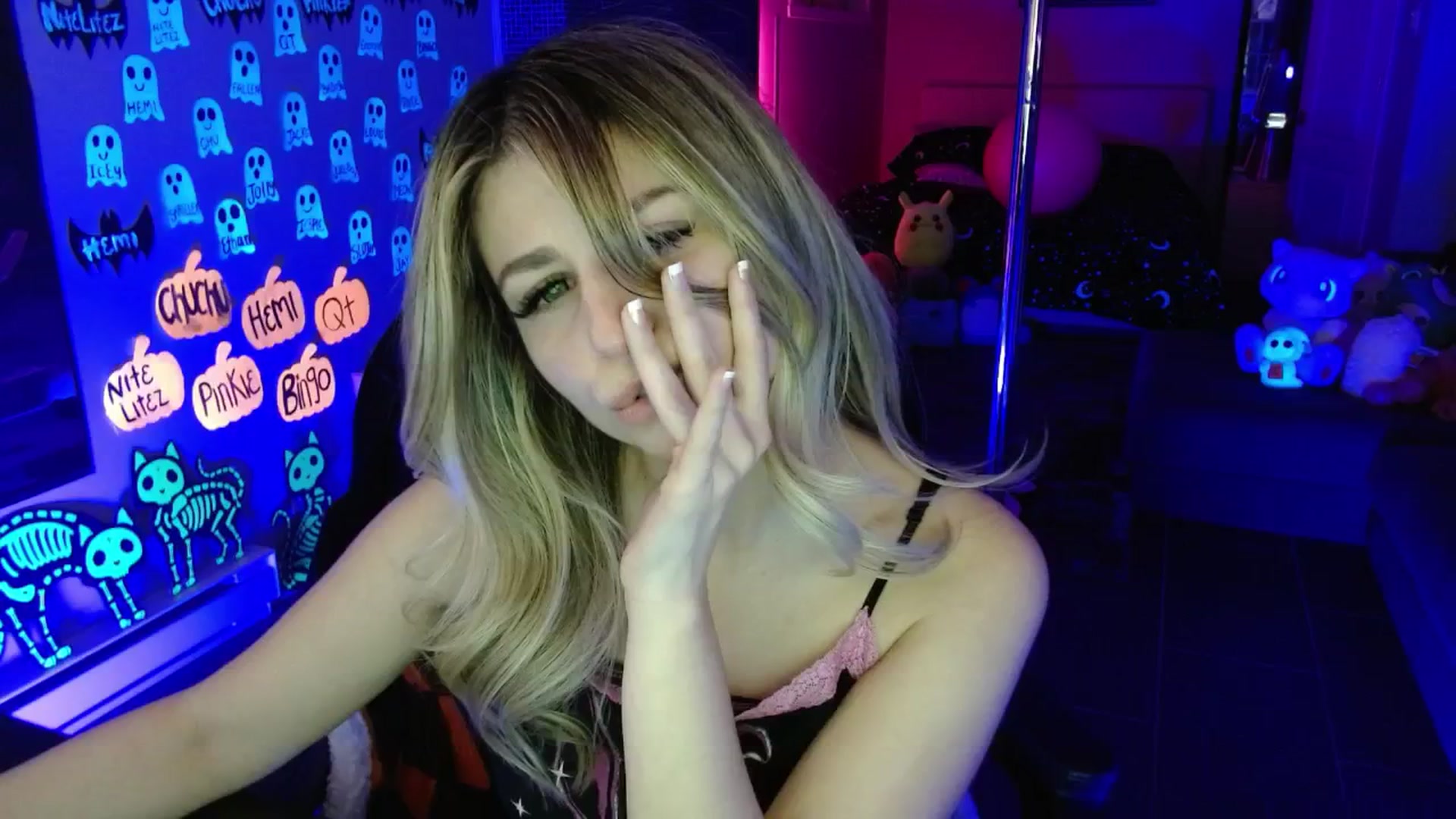 Serafina video thumbnail