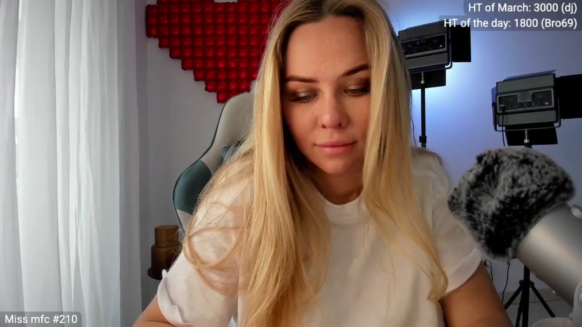 Linda_0nline video thumbnail