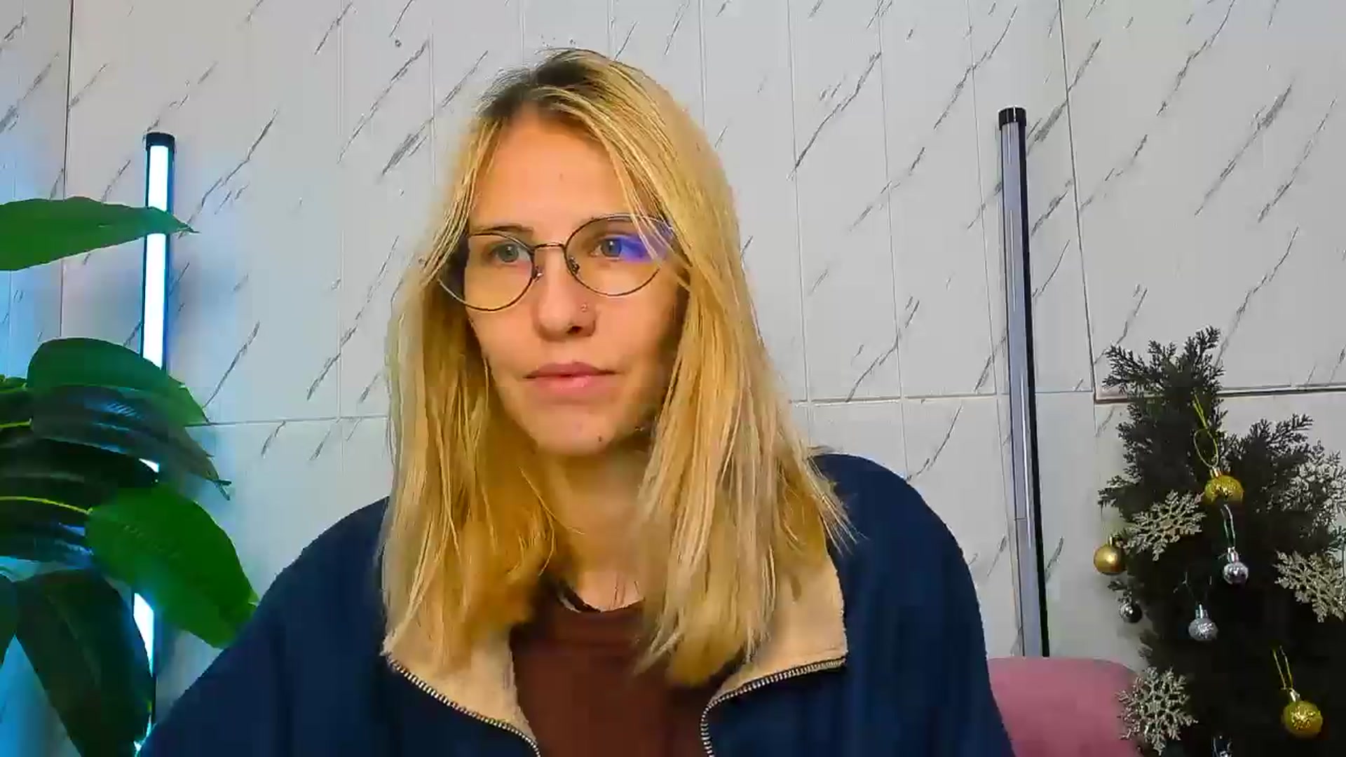 EmmaKriss video thumbnail