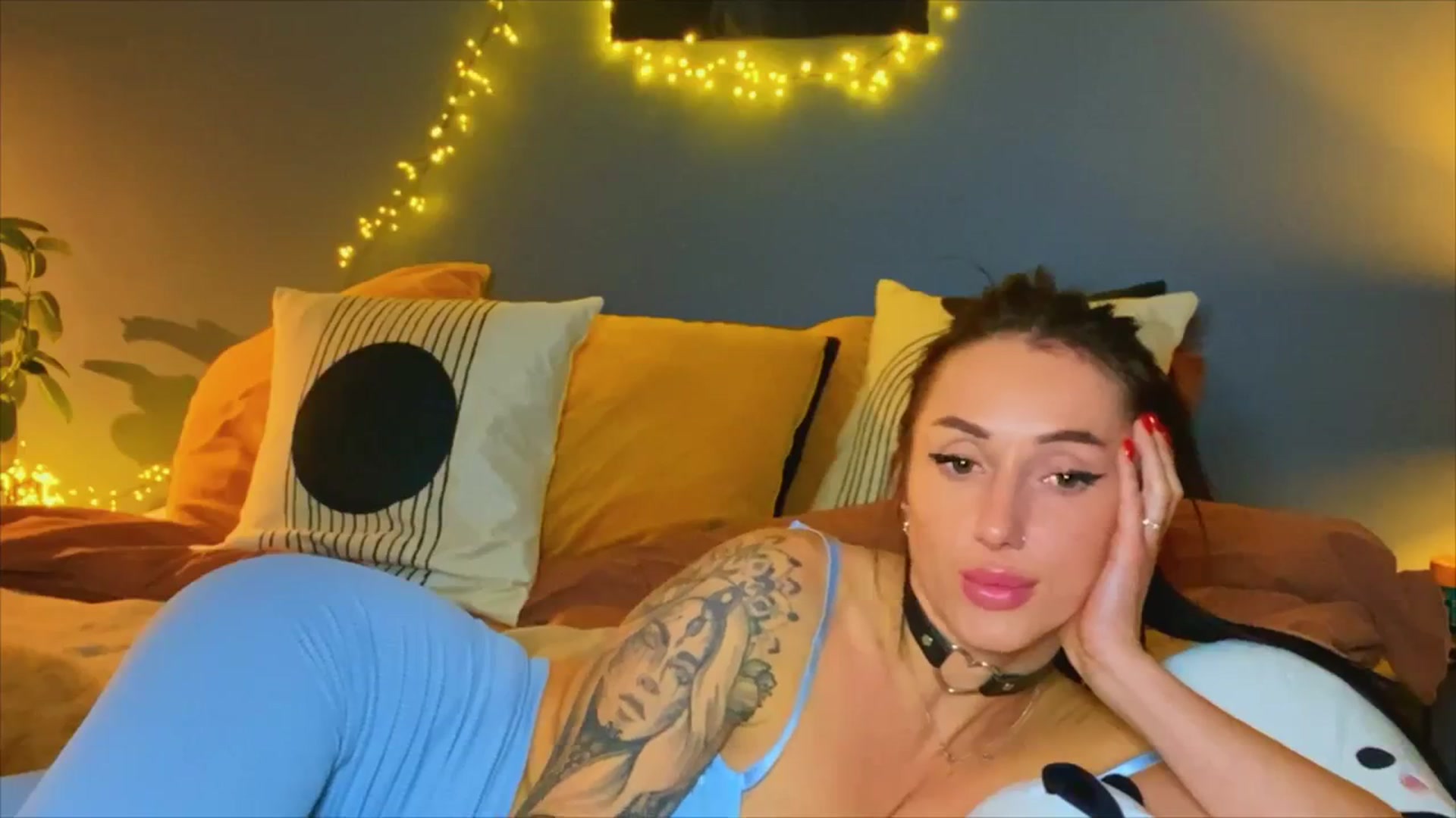 AlexaAlexx video thumbnail