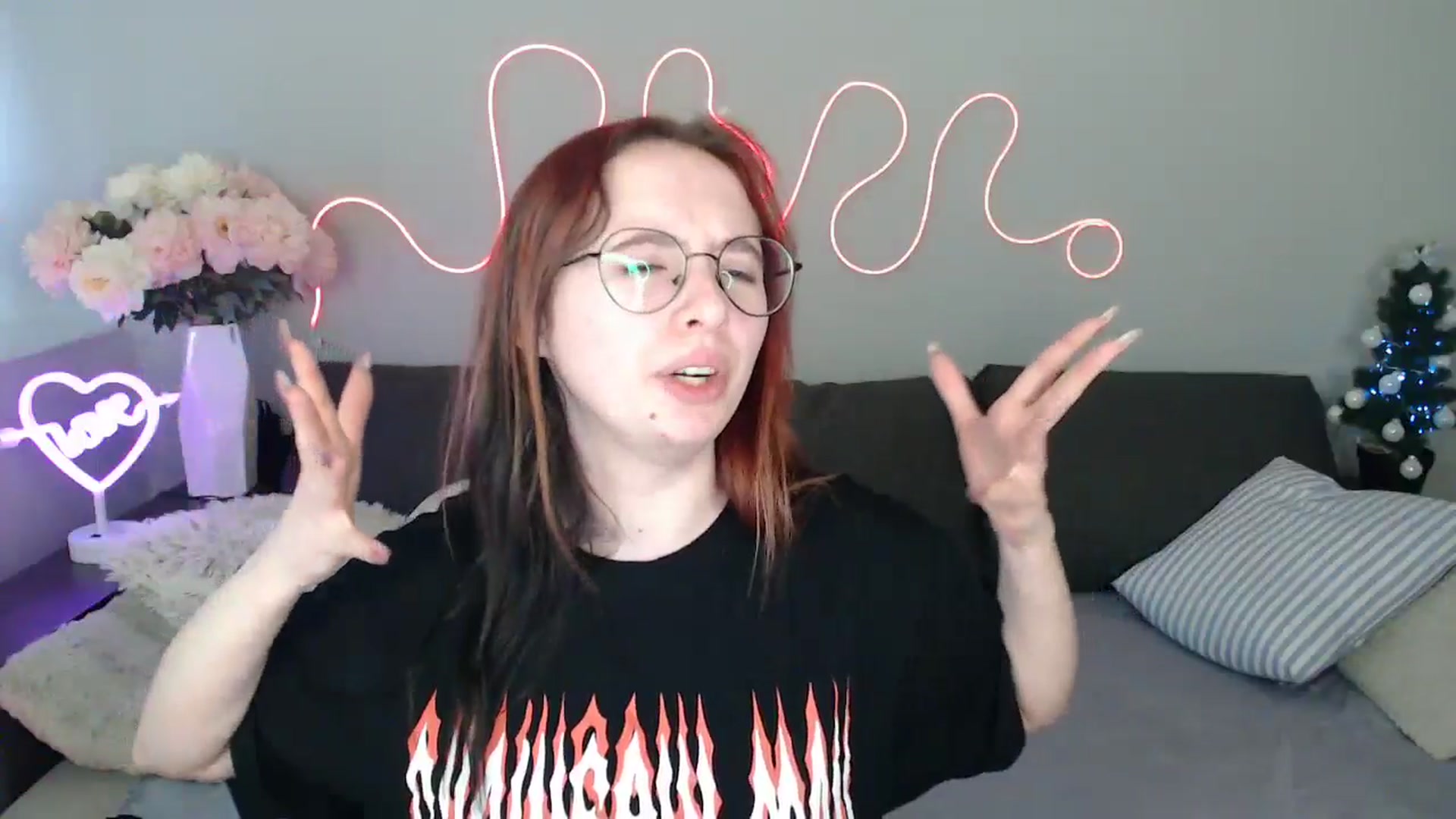 Mini_Diva video thumbnail