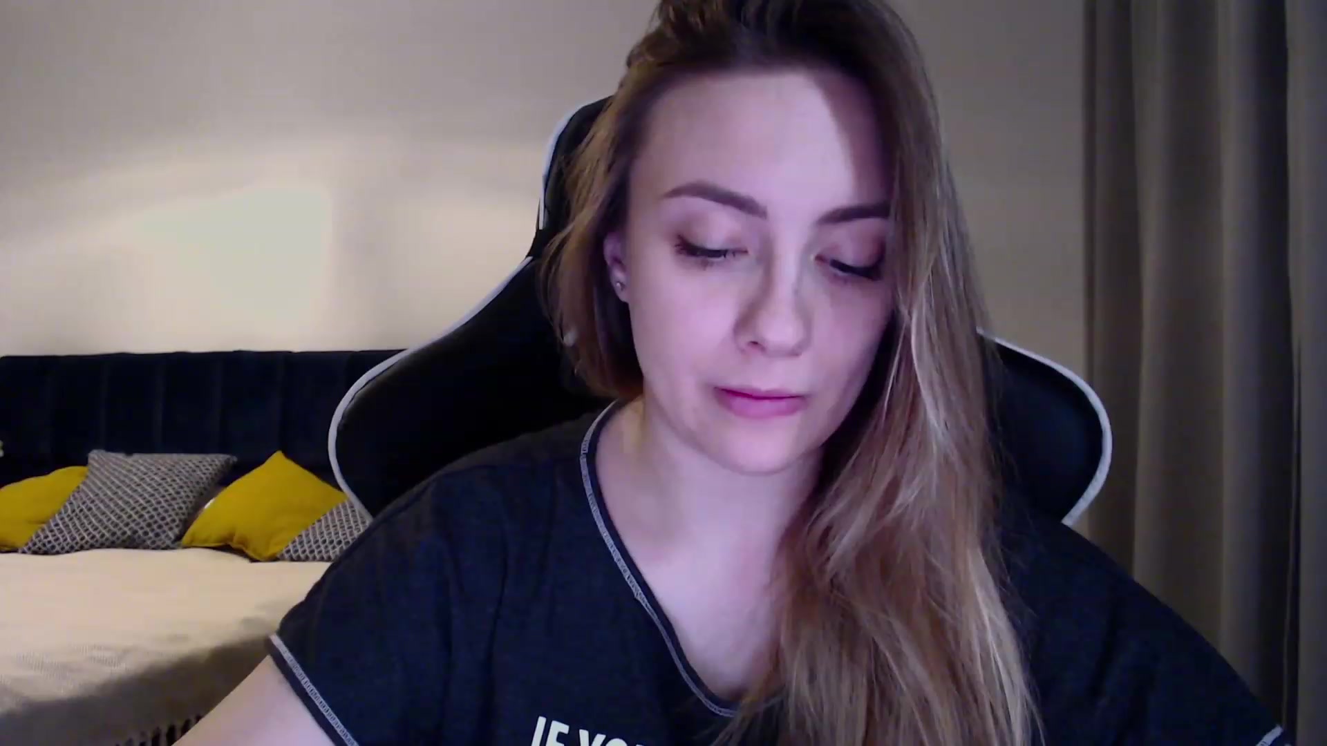 QueenOfTease_ video thumbnail