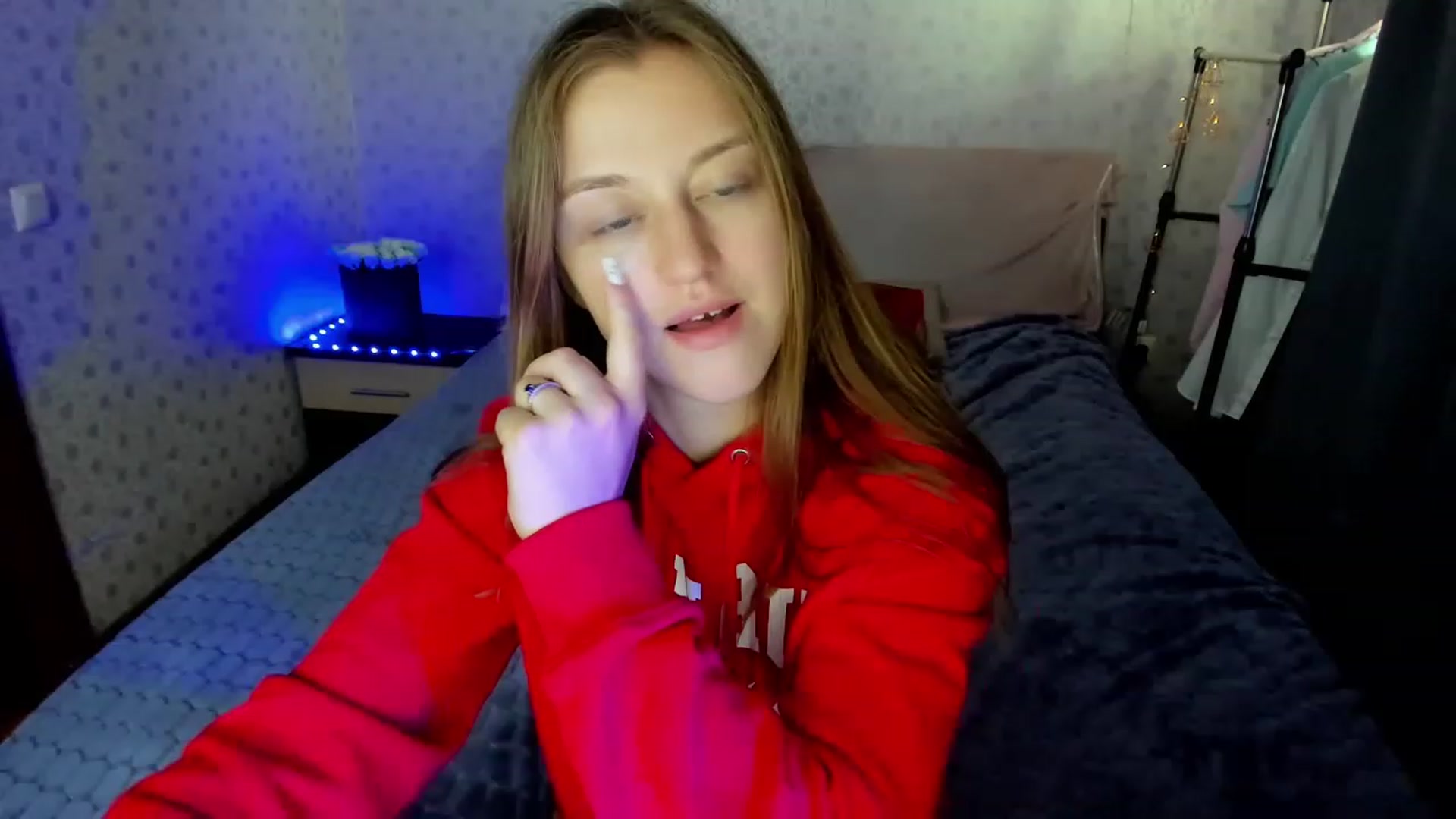 Karen_Le video thumbnail
