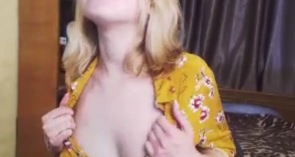 Foxxxy_Kate video thumbnail