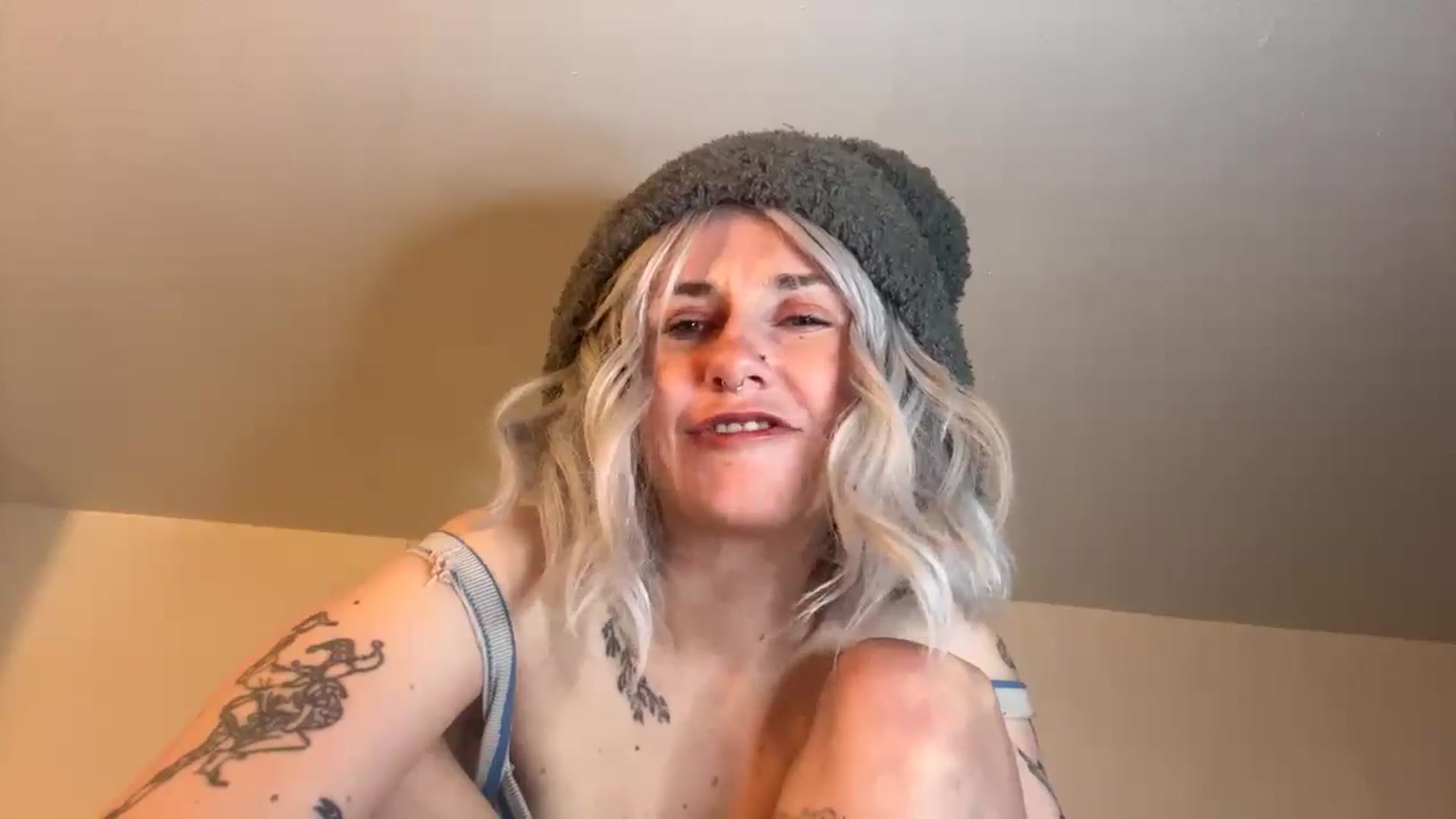 Yourgirlalice video thumbnail