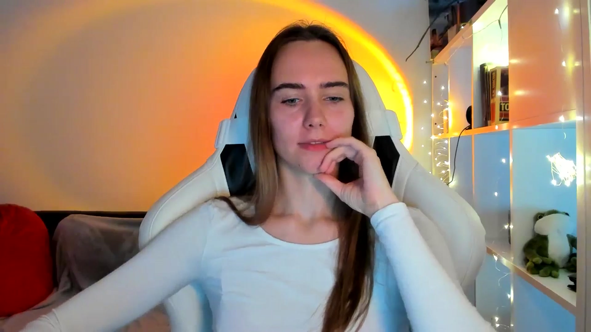 OhAlisa video thumbnail