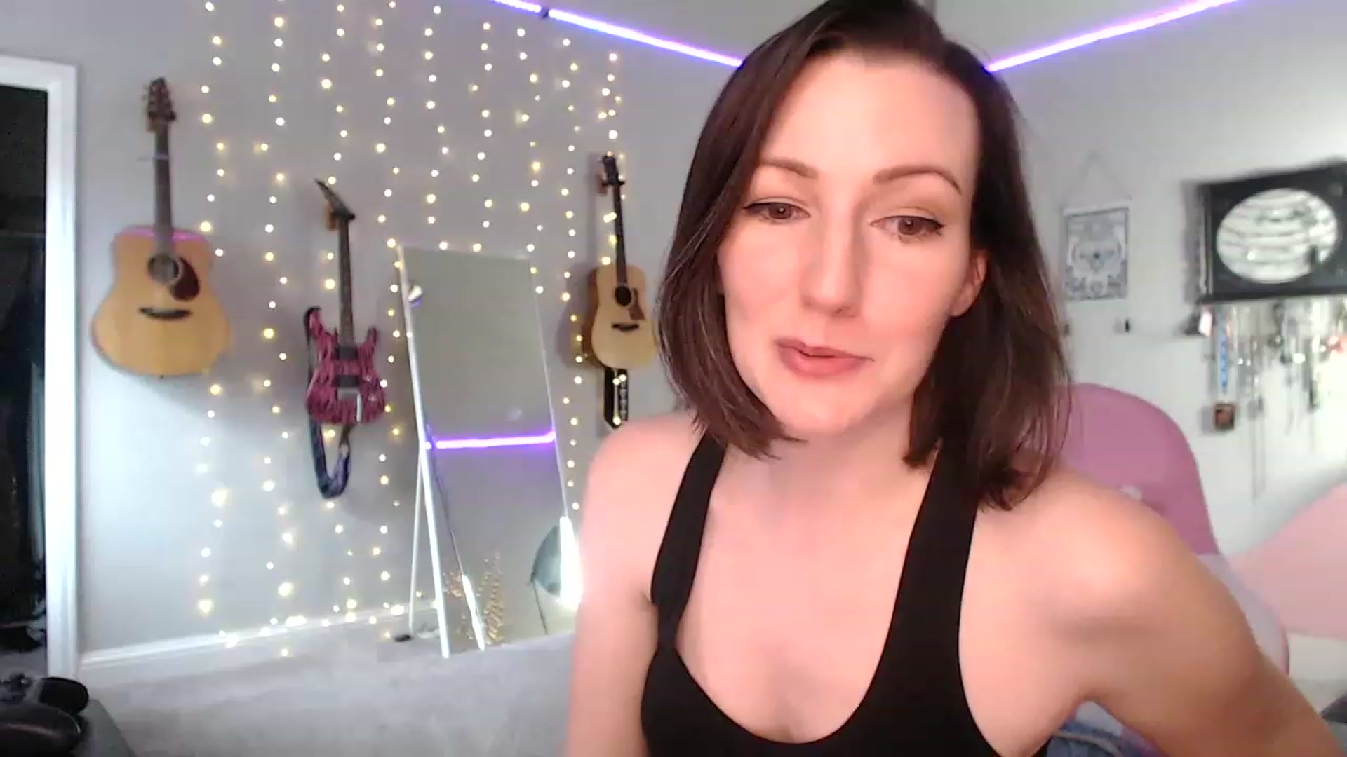 MeredithBae's live show on 11242022 at MyFreeCams