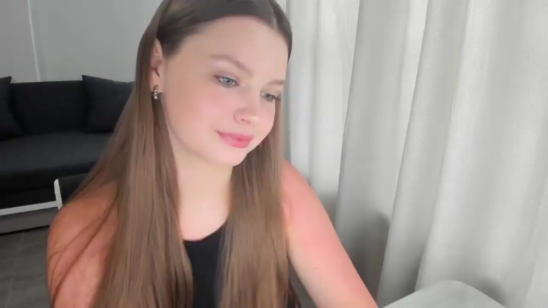 Annaneon video thumbnail